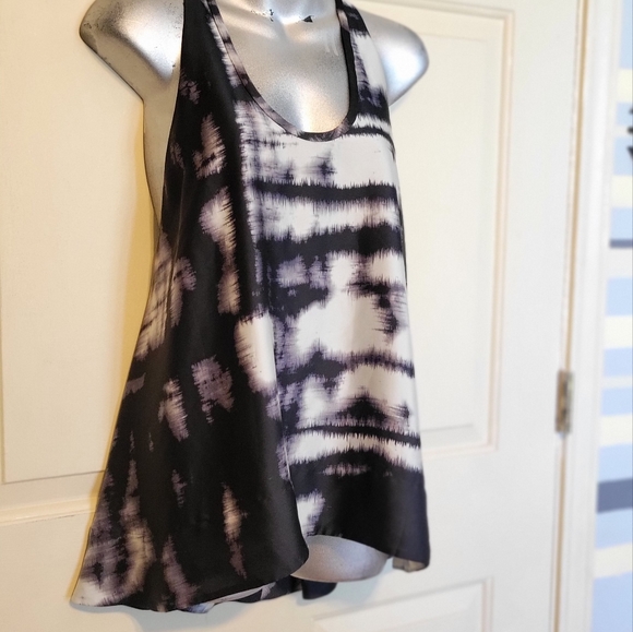 BCBGMAXAZRIA dana open back halter top - Picture 10 of 13